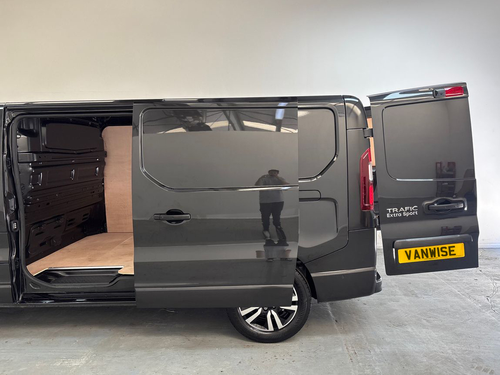 Renault Trafic Ll30 Extra Sport Lwb 2.0L Blue Dci 150Ps HT75BEY Black #6