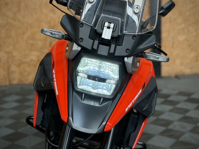 Suzuki 1050 1050 Adventure Euro 5 107 Ps WP22KOE White