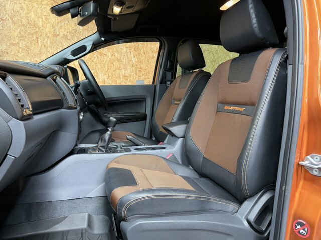 Ford Ranger 3.2 Tdci Wildtrak Pickup Double Cab Man Orange #3