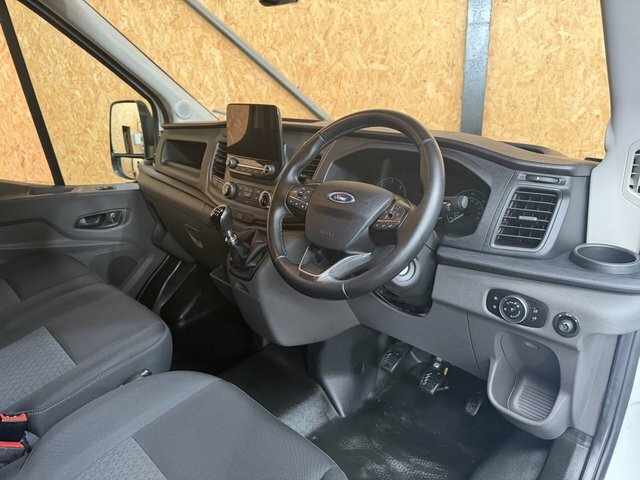 Ford Transit Custom 2.0 350 Ecoblue Trend Panel Van YR22GHH White #6