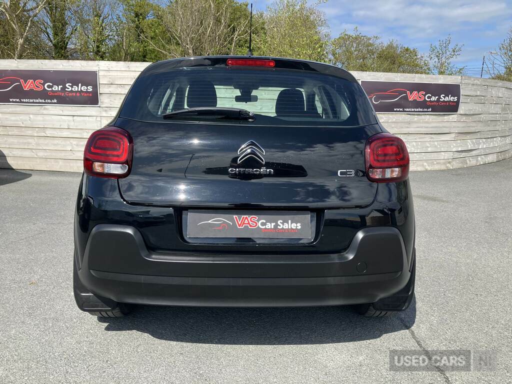 Citroen C3 1.6 Bluehdi 75 Feel Black #4