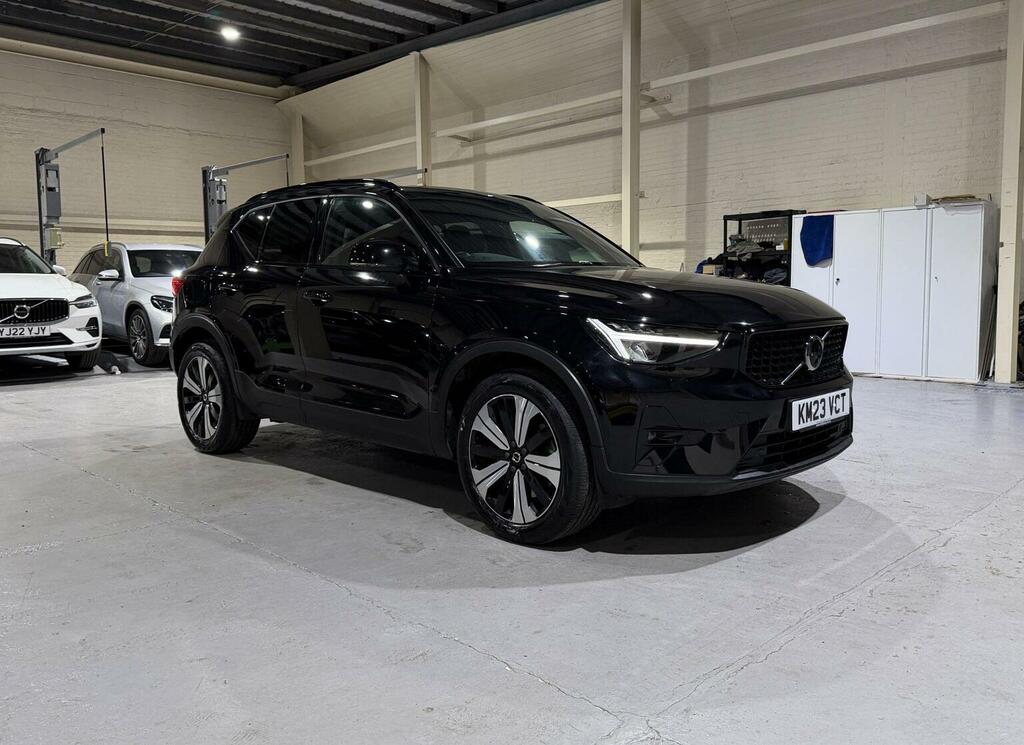Volvo XC40 1.5H T5 Recharge 10.7Kwh Ultimate Dark Euro 6 Black