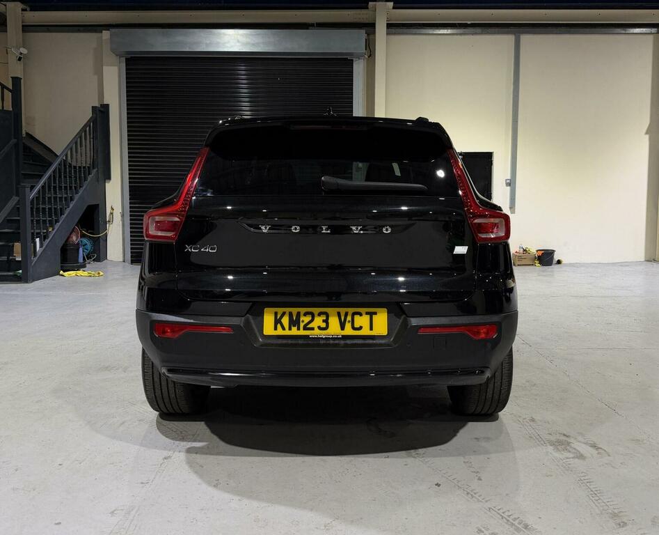 Volvo XC40 1.5H T5 Recharge 10.7Kwh Ultimate Dark Euro 6 KM23VCT Black #6