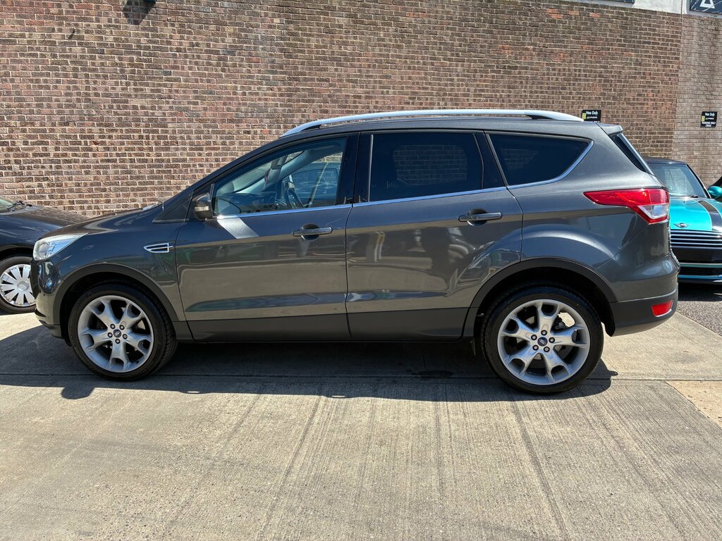 Ford Kuga 2.0 Tdci Titanium Suv 2Wd Euro 6 LY16PYP Grey #2
