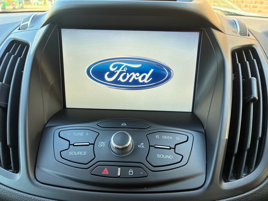 Ford Kuga 2.0 Tdci Titanium Suv 2Wd Euro 6 LY16PYP Grey #5