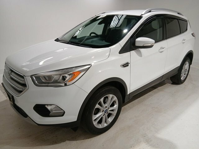 Ford Kuga 1.5 Tdci Titanium Suv Euro 6 S WUI3606 White #3