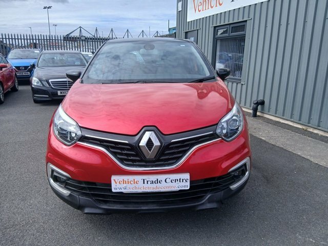 Renault Captur 0.9 Tce Energy Iconic Suv Euro 6 HY68GZG Red #2