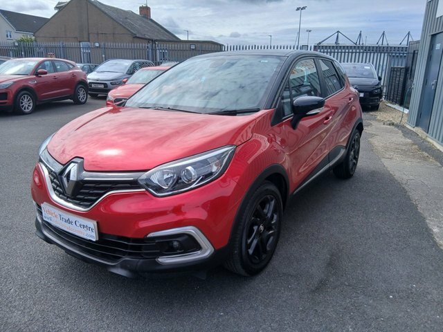 Renault Captur 0.9 Tce Energy Iconic Suv Euro 6 HY68GZG Red #3