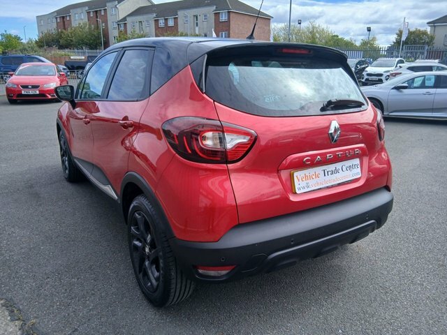 Renault Captur 0.9 Tce Energy Iconic Suv Euro 6 HY68GZG Red #4