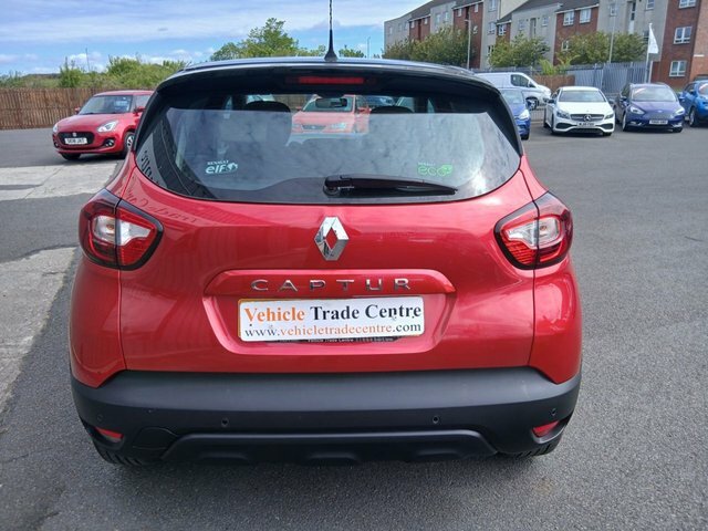 Renault Captur 0.9 Tce Energy Iconic Suv Euro 6 HY68GZG Red #5