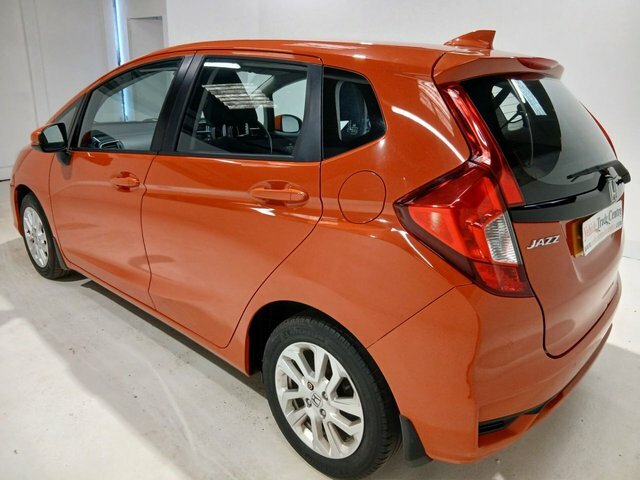 Honda Jazz 1.3 I-vtec Se Hatchback Euro 6 SV18YKE Orange #4