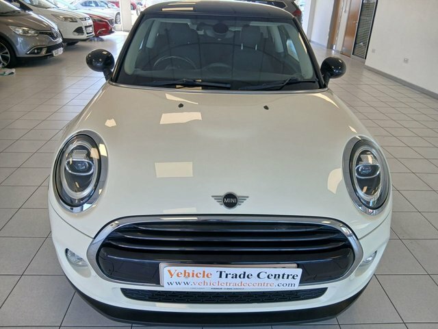 Mini Hatch 1.5 Cooper Hatchback Euro 6 S S MA68GNK White #2