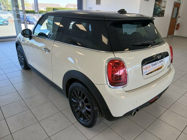 Mini Hatch 1.5 Cooper Hatchback Euro 6 S S MA68GNK White #6