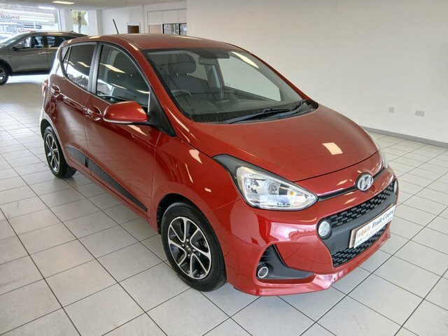 Hyundai I10 1.0 Premium Hatchback Euro 6 66 Red