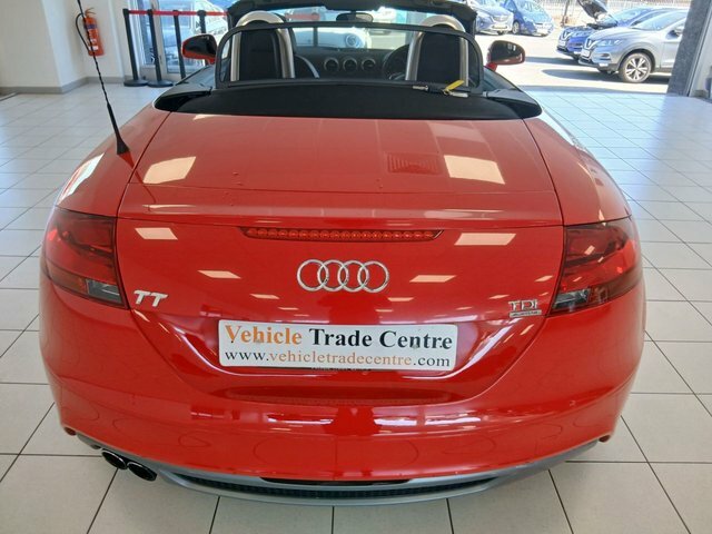 Audi TT 2.0 Tdi S Line Roadster S Tronic Quattr Red #6