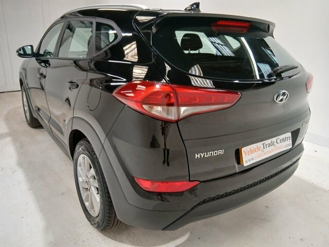 Hyundai Tucson 1.6 Gdi Blue Drive Se Suv Euro 6 DF18LUR Black #4