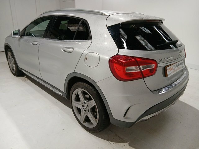 Mercedes-Benz GLA Class 2.1 Gla200d Amg Line Suv 7G-dct Euro 6 LT67WFM Silver #4