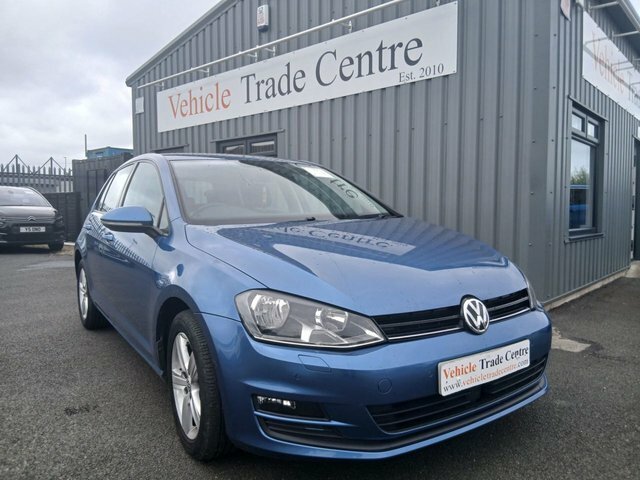Volkswagen Golf 1.6 Tdi Bluemotion Tech Match Edition Hatchback Blue