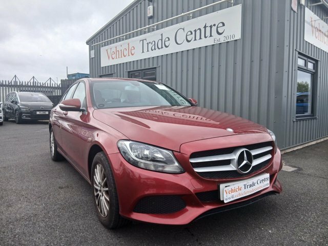 Mercedes-Benz C Class 2.0 C200 Se Saloon 7G-tronic Euro 6 S Red