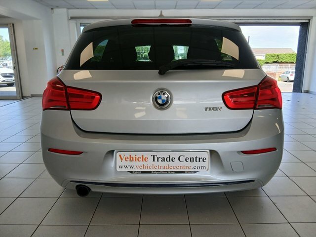 BMW 1 Series 1.5 118I Sport Hatchback Euro 6 NY68GWU Silver #5