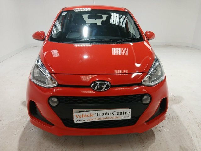 Hyundai I10 1.0 Se Hatchback Euro 6 67 Ps RGZ1490 Red #2