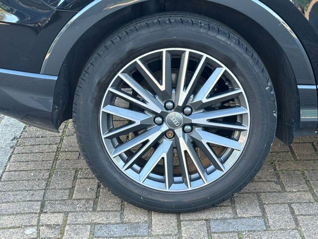 Audi Q3 2020 1.5 Tfsi Cod 35 S Line Sportback S RK20KUW Black #6