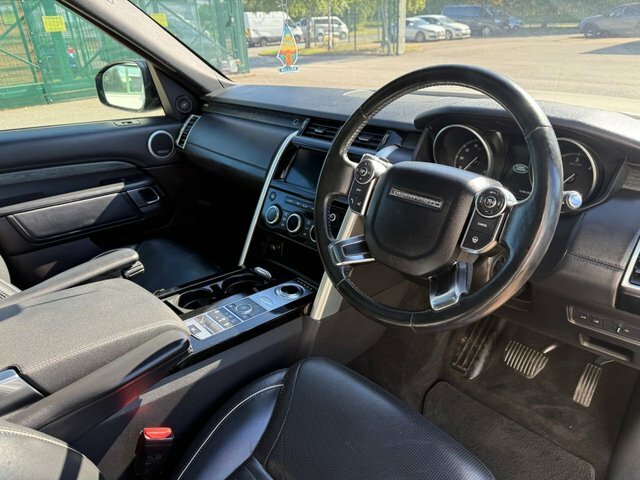 Land Rover Discovery 2017 2.0 Sd4 Hse Luxury Suv 4Wd Eu SN17ZDL Gold #6