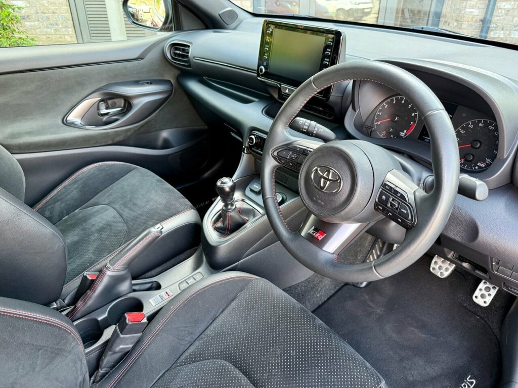 Toyota Yaris Hatchback YH71WZB Red #3