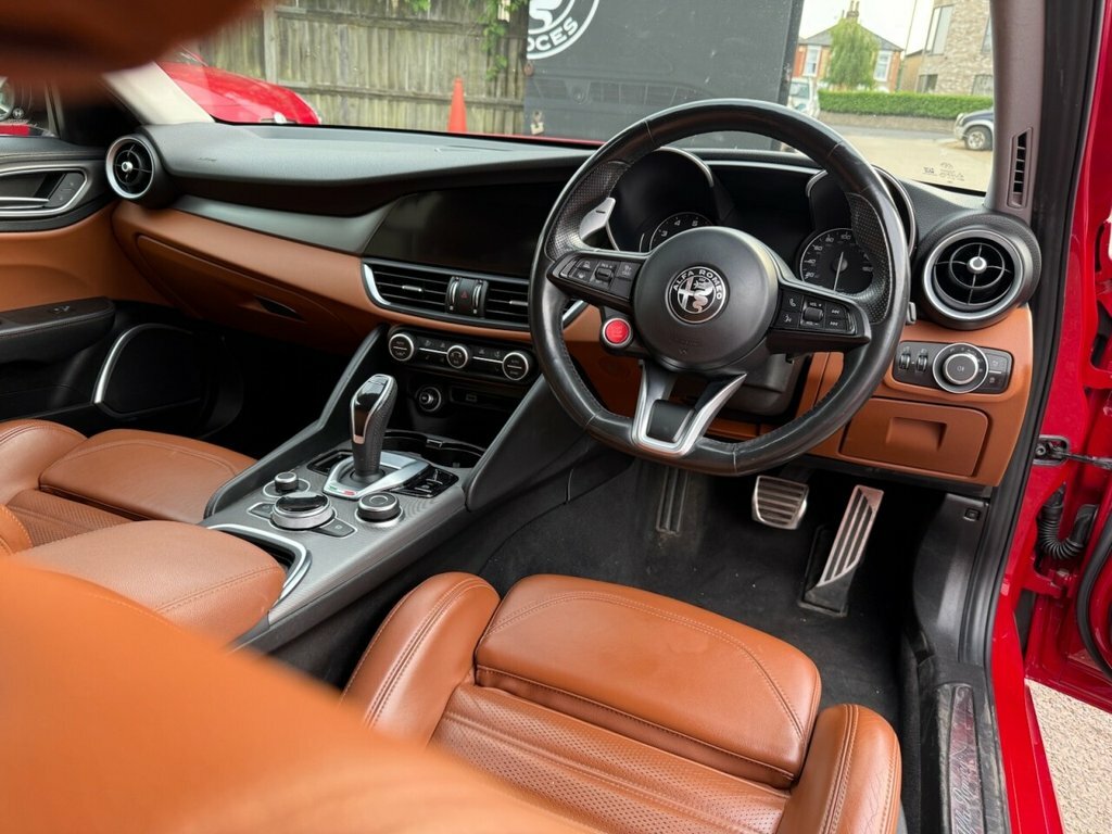 Alfa Romeo Giulia Saloon BX20JMO Red #3