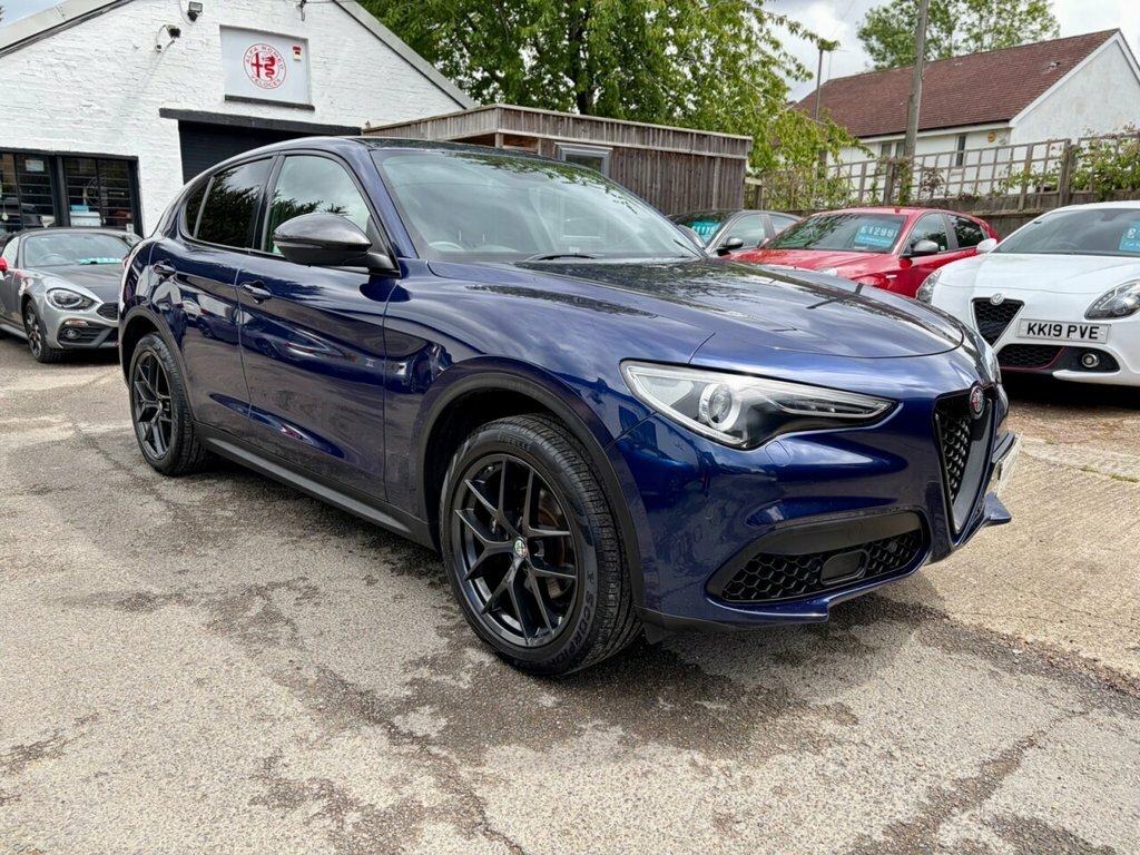 Alfa Romeo Stelvio 2L Milano Edizione Blue