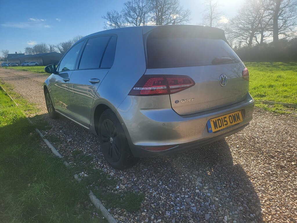 Volkswagen e-Golf E-golf Hatchback 115 Ps Silver #3