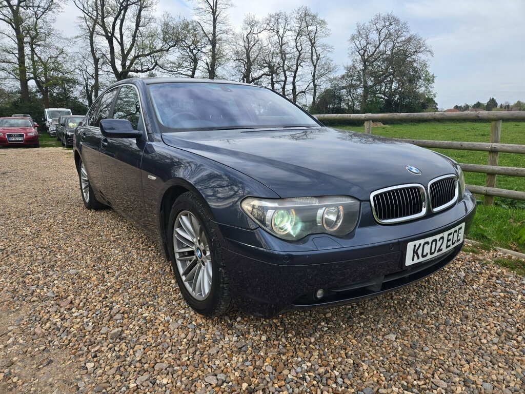 BMW 7 Series Saloon Blue