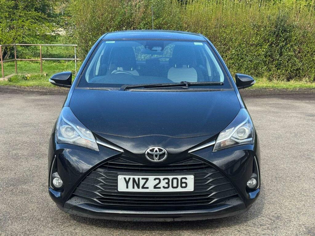Toyota Yaris 1.5 Vvt-i Icon Euro 6 YNZ2306 Black #3