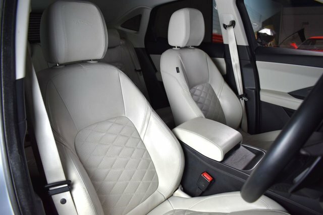 Jaguar E-Pace Automatic OE68VSD Silver #4