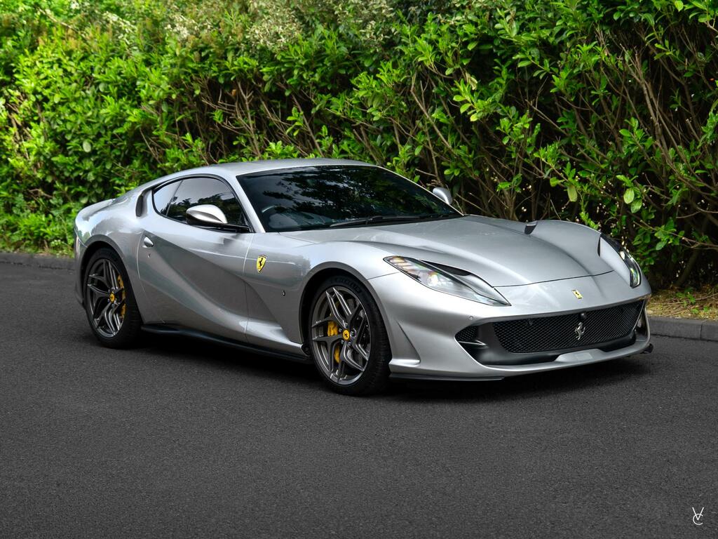 Ferrari 812 Superfast Superfast Silver