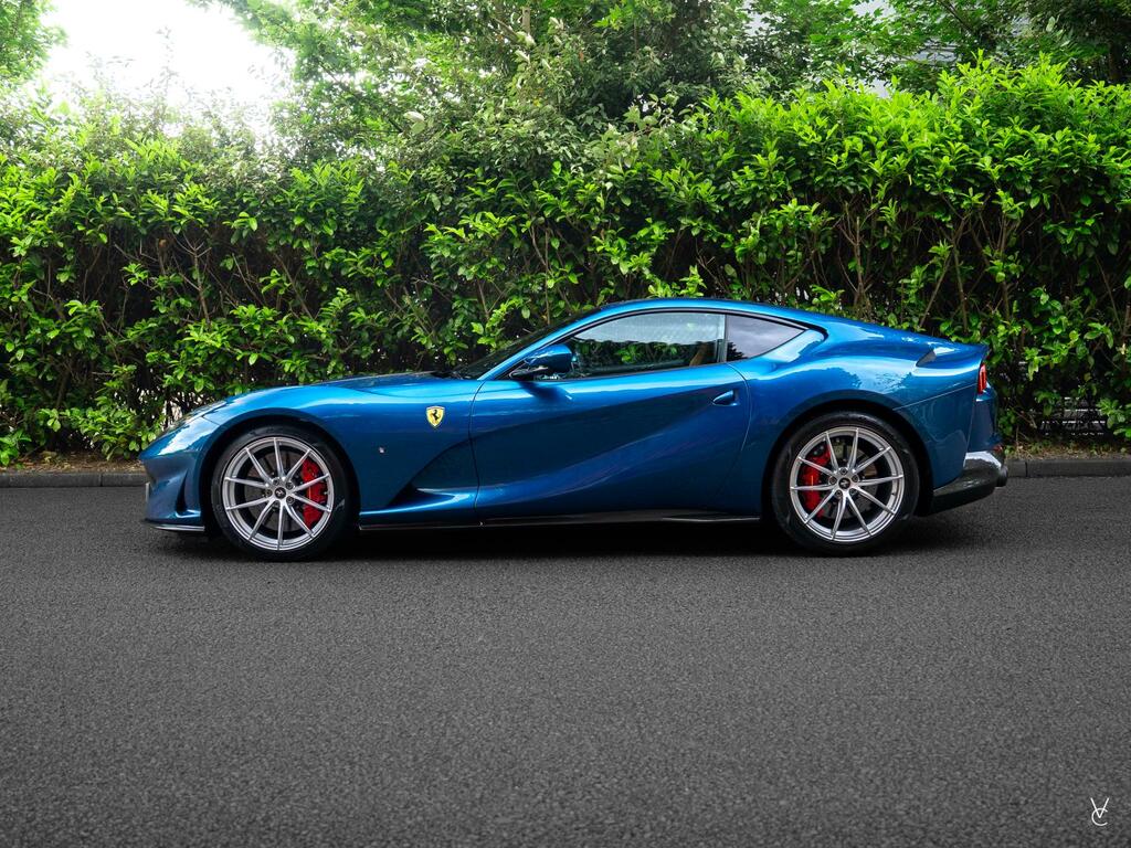 Ferrari 812 Superfast 2dr Auto Red #4