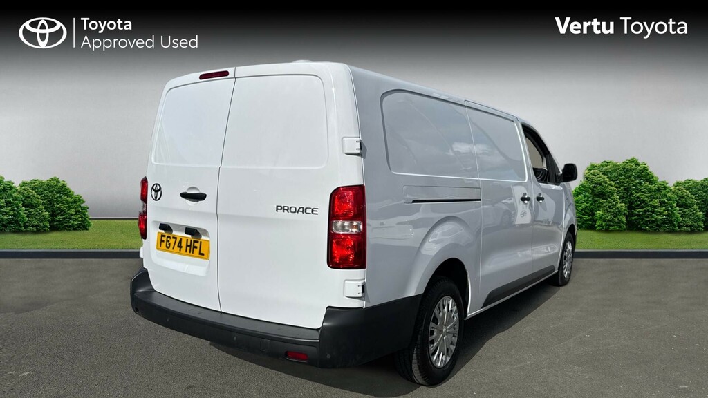 Toyota PROACE Icon FG74HFL White #2