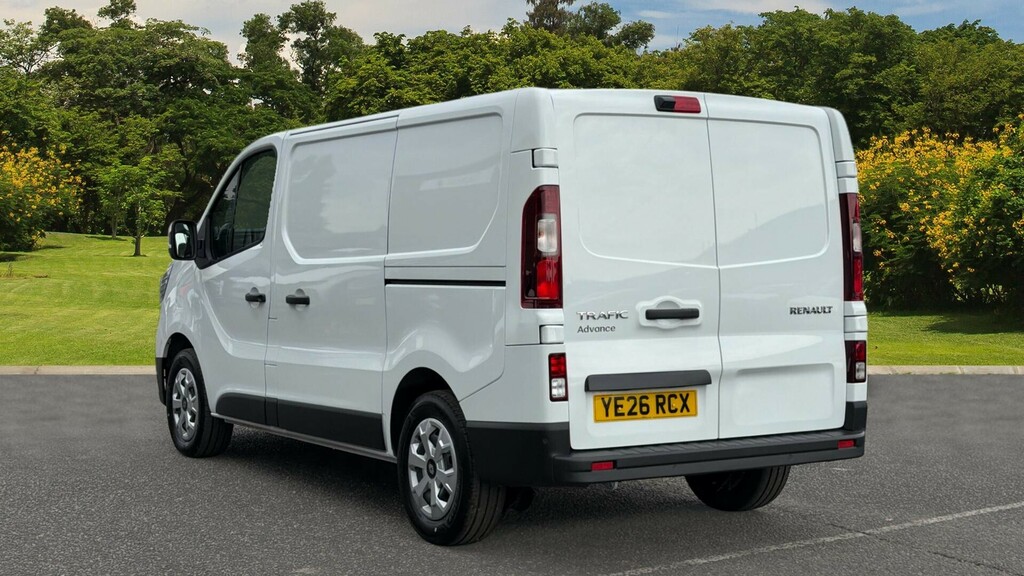Renault Trafic Advance White #2