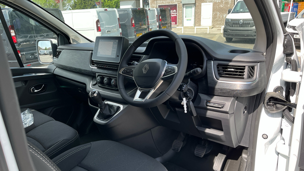 Renault Trafic Extra White #6