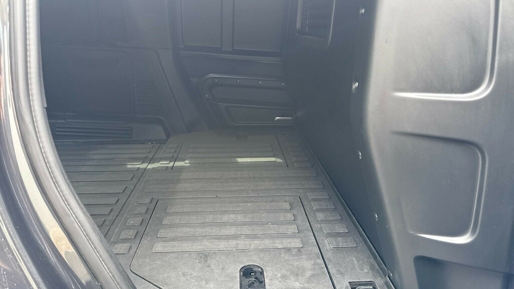 Land Rover Defender 110 X-dynamic Hse WH73HKN Grey #4