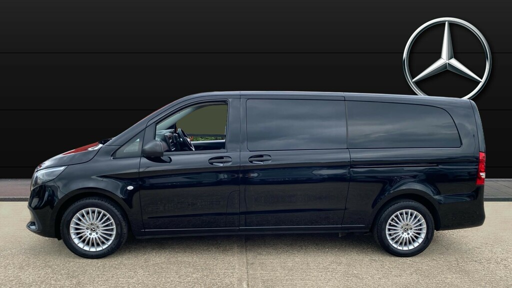 Mercedes-Benz Vito Pro Black #4