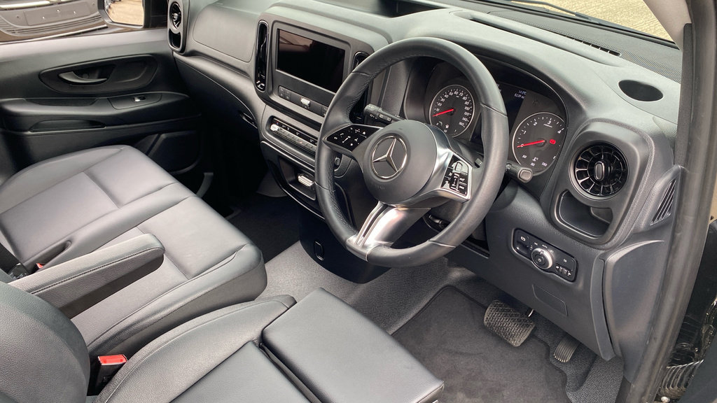 Mercedes-Benz Vito Pro Black #6