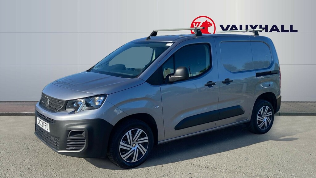 Vauxhall  Exclusive Black #9