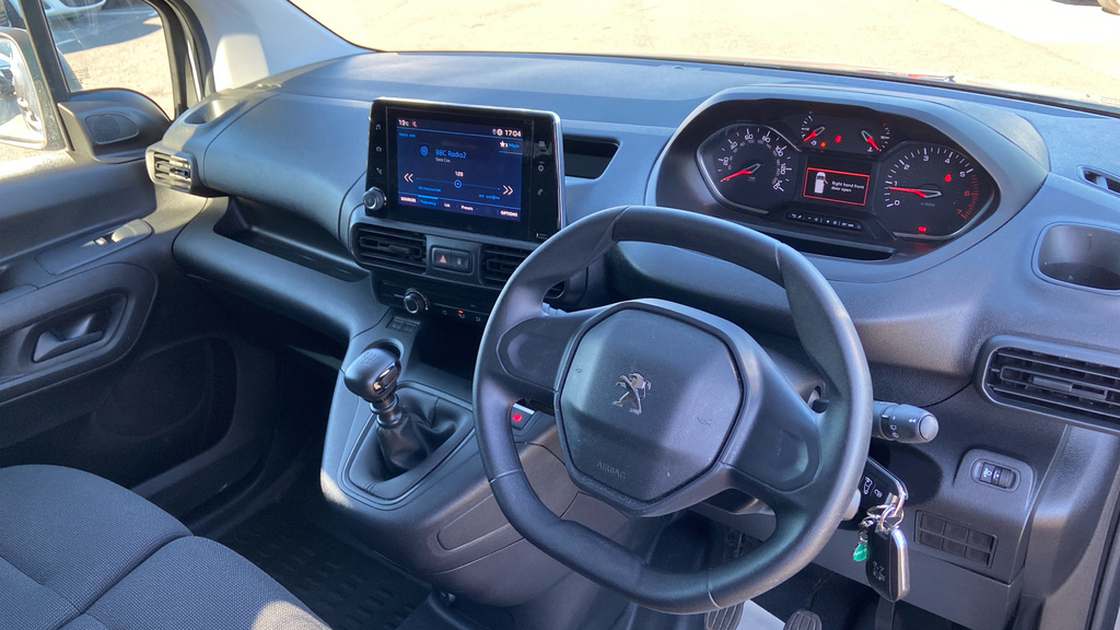 Vauxhall  Exclusive Black #16