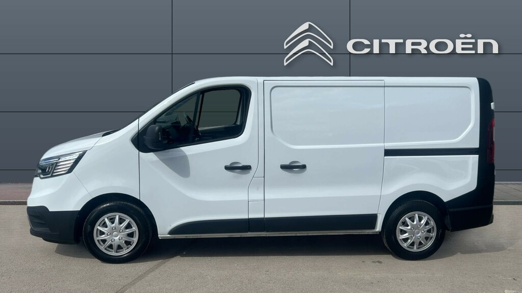 Renault Trafic Business White #4