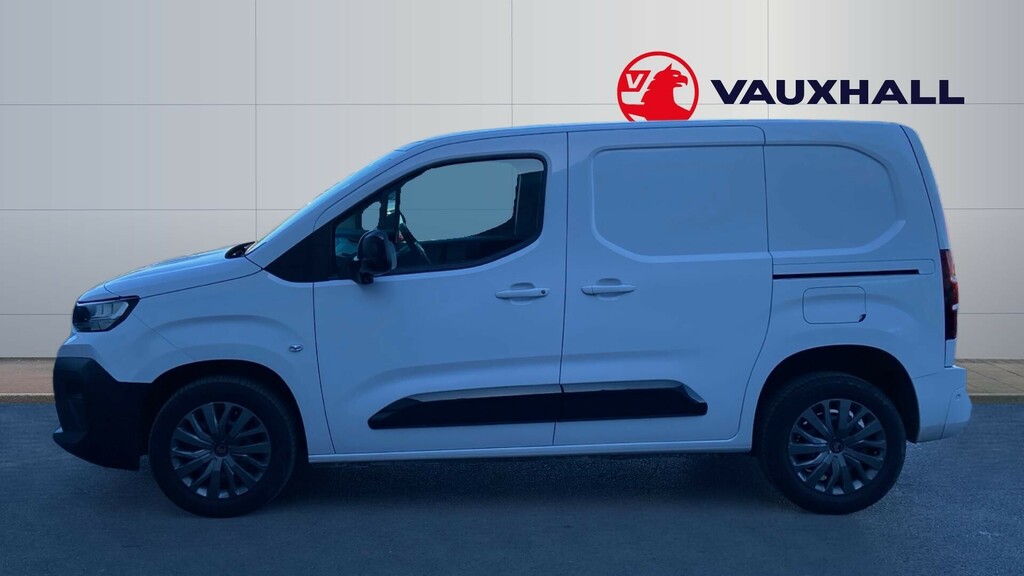 Citroen Berlingo Driver White #5