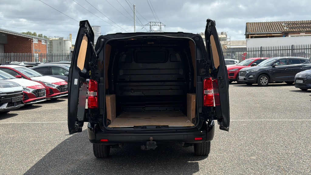 Vauxhall Vivaro Pro Black #3