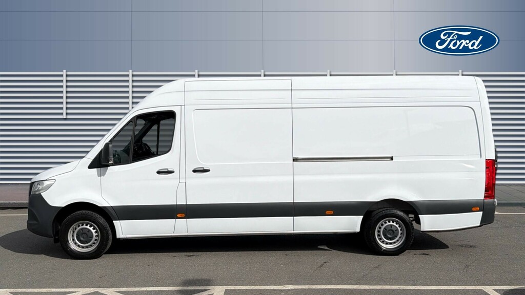 Mercedes-Benz Sprinter Pro KN25LBP White #4