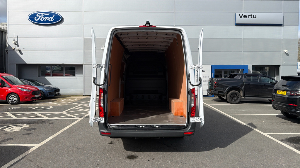 Mercedes-Benz Sprinter Pro KN25LBP White #3