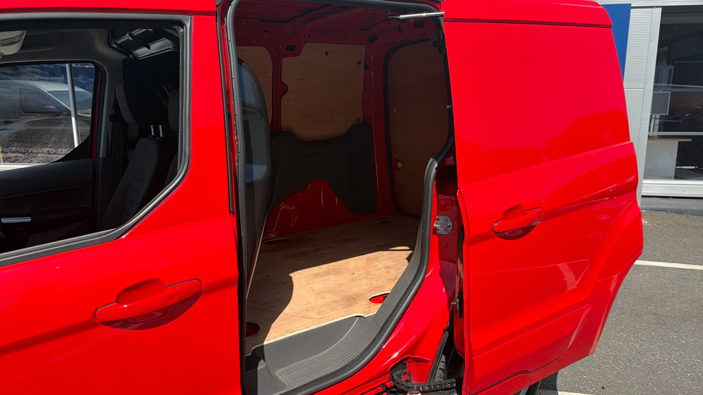 Ford Transit Connect Limited Red #5